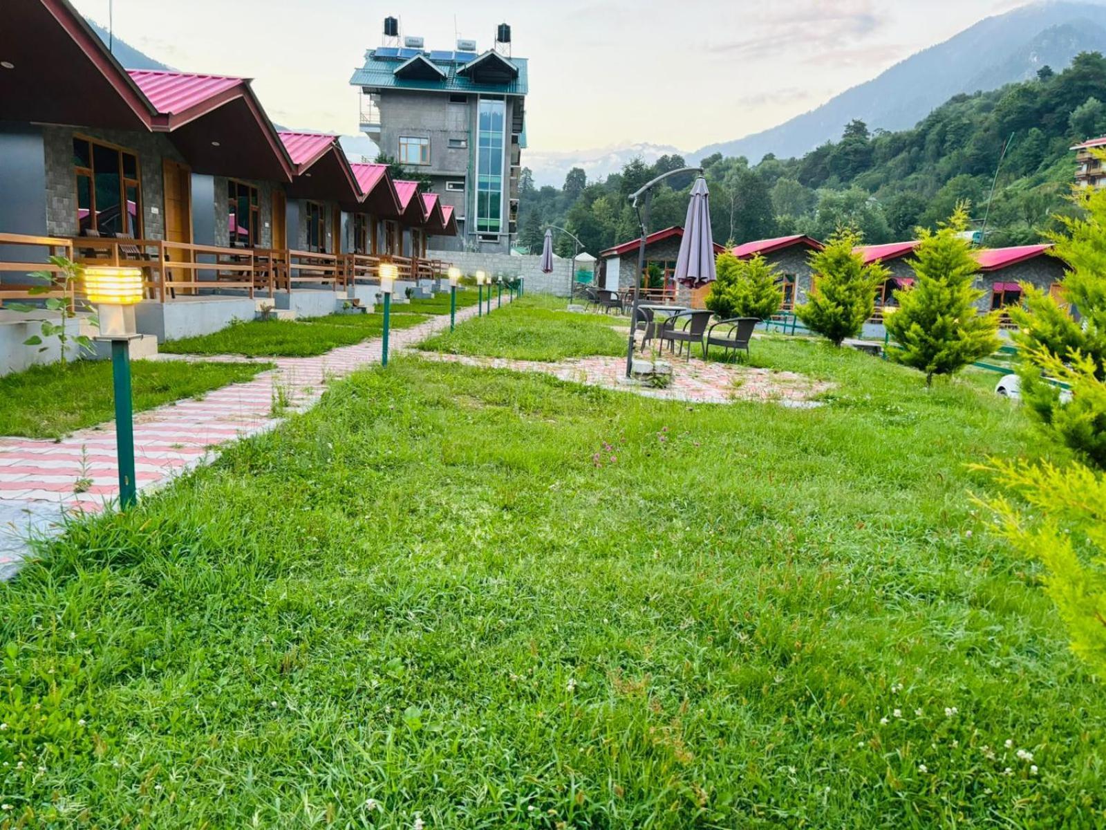 Shivalaya Retreat - A River Side Resort - Manali (Himachal Pradesh) — Photos 3